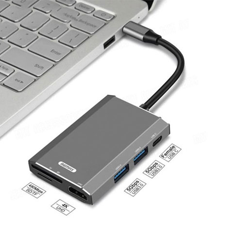 Remax 6 in 1 Type-C Docking Station 2 x USB 3.0 1 x SD Card Slot 1 x Type C 1 x HDMI Port Remax 6 in 1 Type-C Docking Station 2 x USB 3.0 1 x SD Card Slot 1 x Type C 1 x HDMI Port
