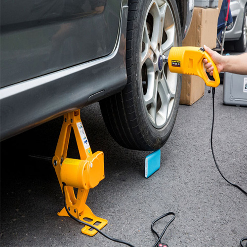 Portable Electrical Car Jack and Wranch for Tire Change & Replacement (3 Ton)