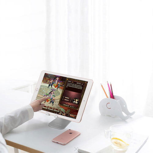 Universal Aluminum Adjustable & Foldable Stand For All Smart Phones - Silver