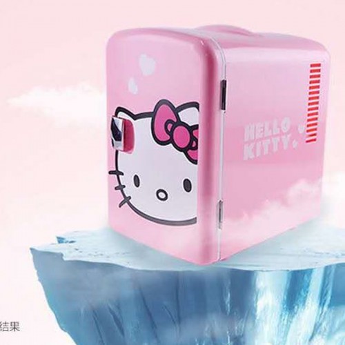HELLO KITTY Mini Fridge