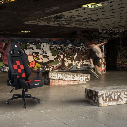 RapidX Finish Line Series Gaming Chair - Red on Black RapidX Finish Line Series Gaming Chair - Red on Black